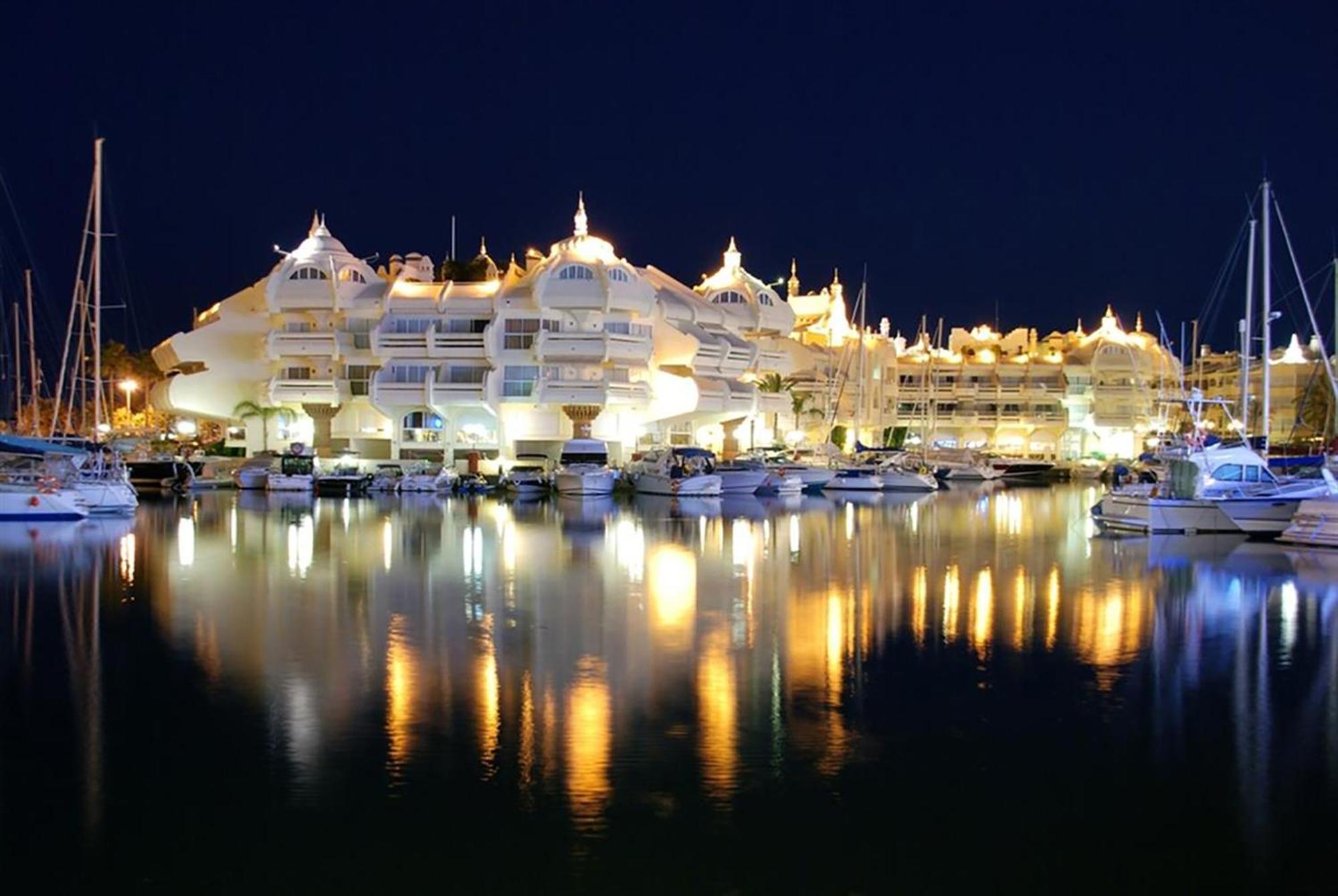 Skysea Benalmadena Puerto Marina Apartment Bagian luar foto